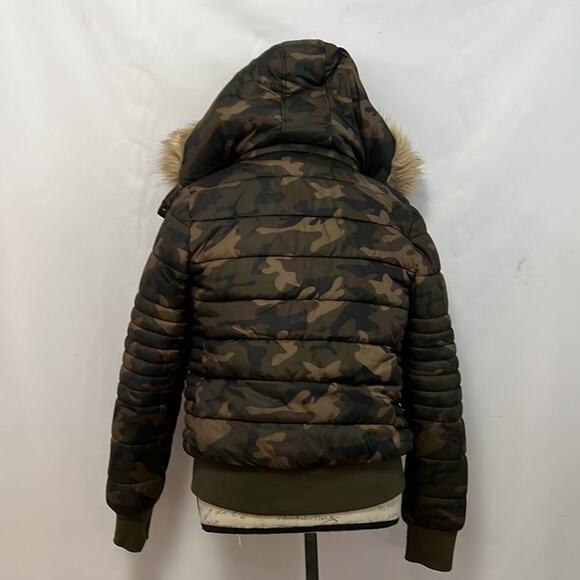 SNOBBISH CAMOUFLAGE COAT JACKET SIZE M - Picture 2 of 11